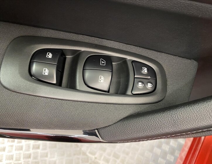 Renault Kadjar SUV 1,5 l 81 kw