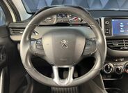 Peugeot 208 13