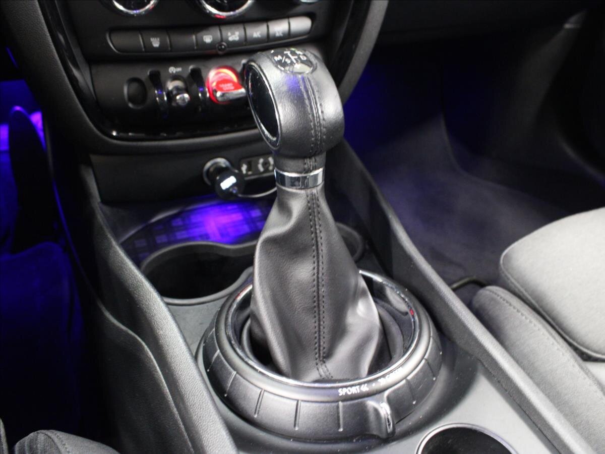 Mini Clubman Kombi 2,0 l 141 kw