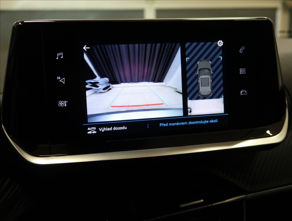 Peugeot 2008 Hatchback 1,2 l 96 kw