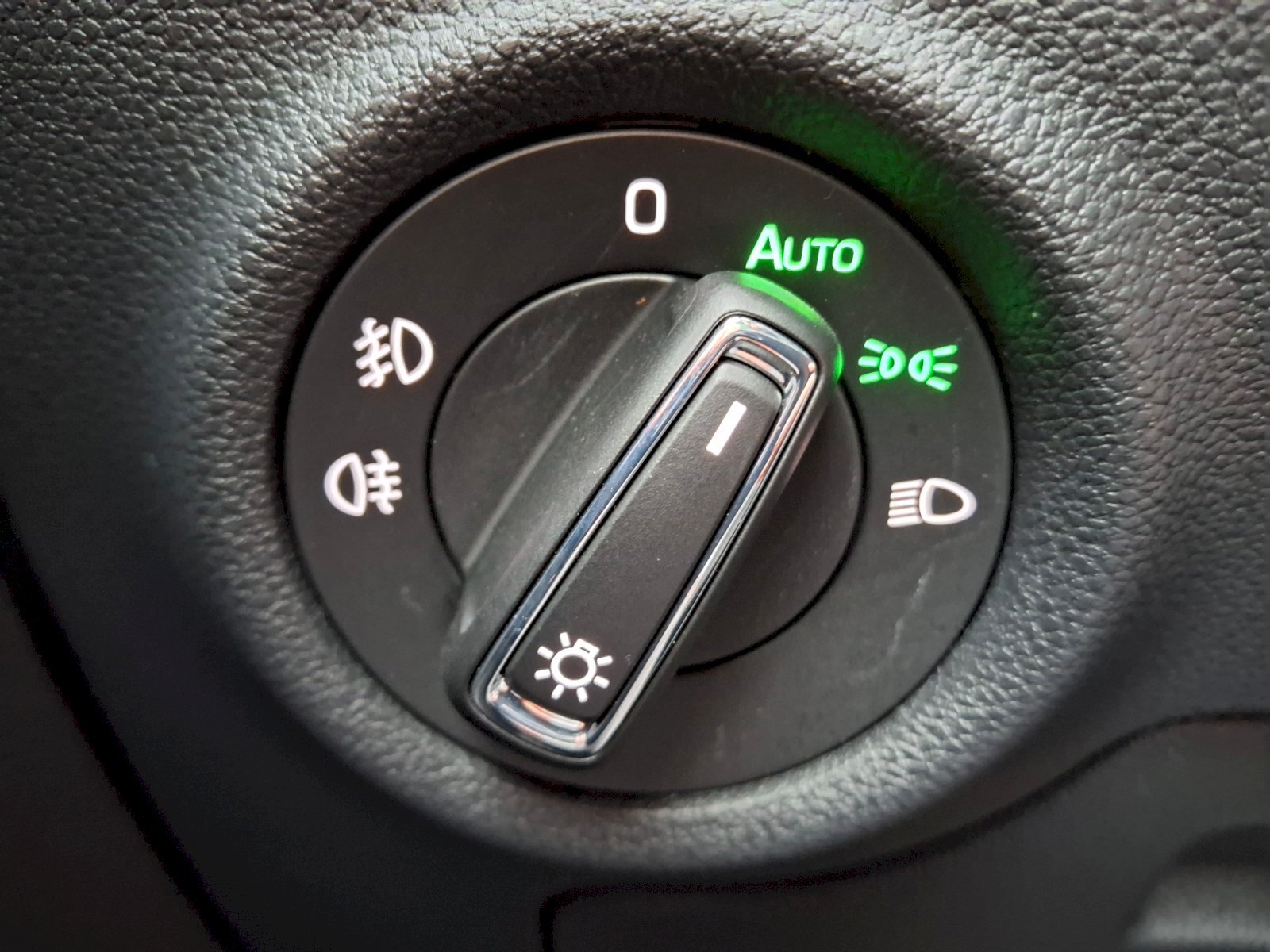 Škoda Scala Hatchback 999,0 81 kw