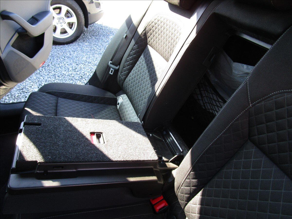 Škoda Superb Kombi 2,0 l 110 kw