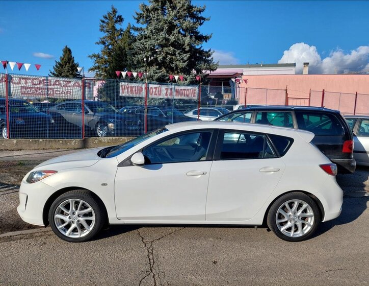 Mazda 3 Hatchback 1,6 l 77 kw