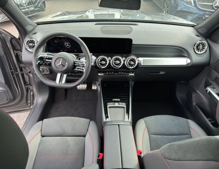 Mercedes-Benz GLB 16