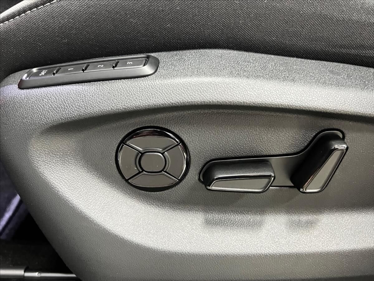 Škoda Kodiaq SUV / Terénní 2,0 l 142 kw