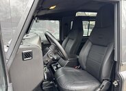 Land Rover Defender Skříň 2,2 l 90 kw