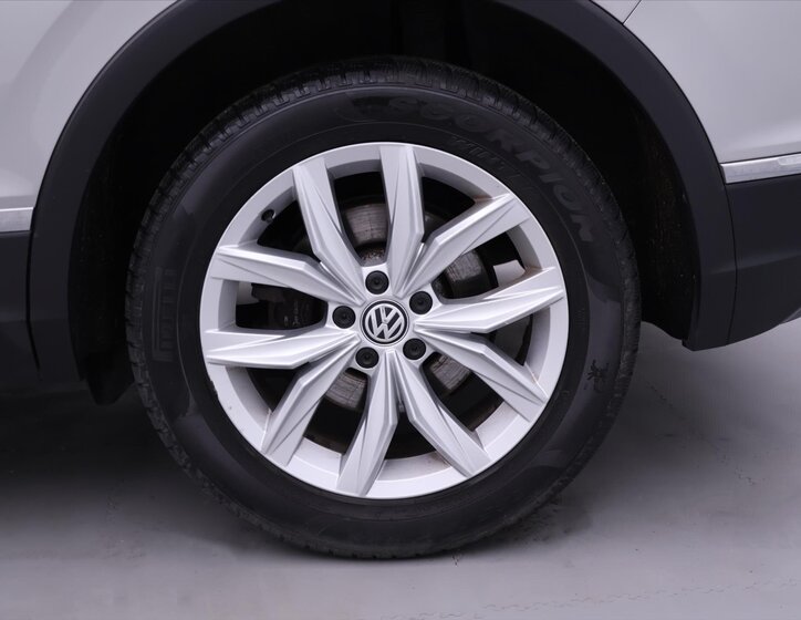 Volkswagen Tiguan SUV / Terénní 2,0 l 176 kw