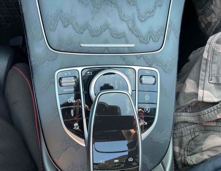 Mercedes-Benz Třídy E 11