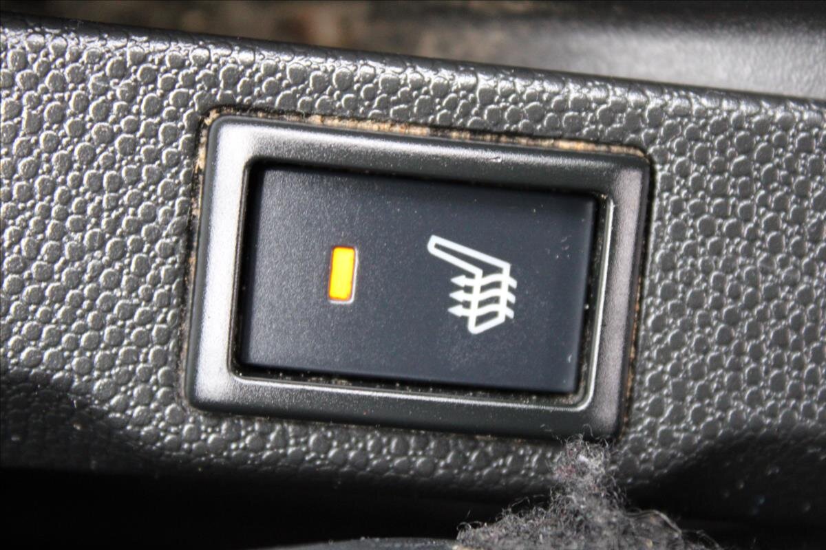 Suzuki Ignis Hatchback 1,2 l 66 kw