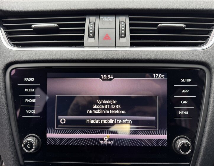 Škoda Octavia Kombi 1,5 l 110 kw