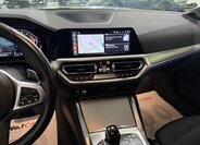 BMW Řada 4 Sedan / Limuzína 2,0 l 140 kw