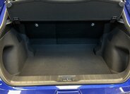 Lexus LBX SUV / Terénní 1,5 l 100 kw