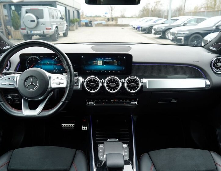 Mercedes-Benz GLB SUV / Terénní 2,0 l 110 kw