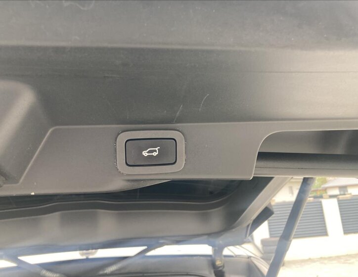 Land Rover Range Rover Sport Kombi 3,0 l 190 kw