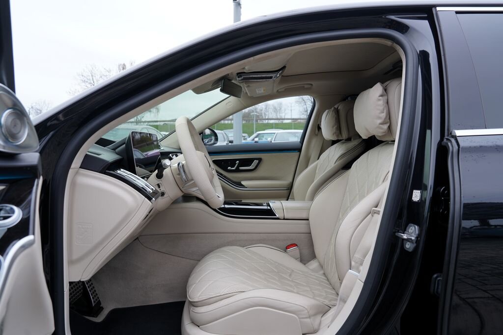 Mercedes-Benz Třídy S Sedan / Limuzína 3,0 l 320 kw