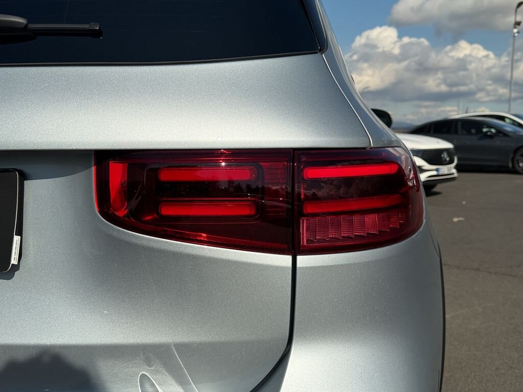 Mercedes-Benz GLB SUV / Terénní 2,0 l 110 kw