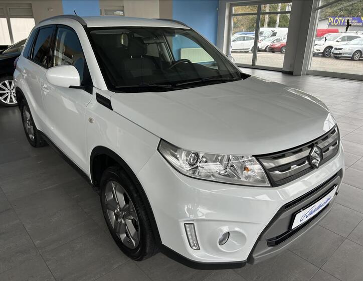 Suzuki Vitara 1