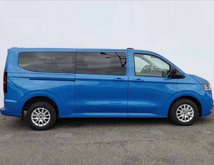 Volkswagen Caravelle 23