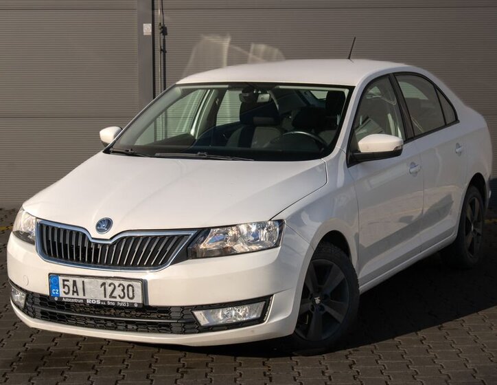 Škoda Rapid Sedan / Limuzína 1,4 l 66 kw
