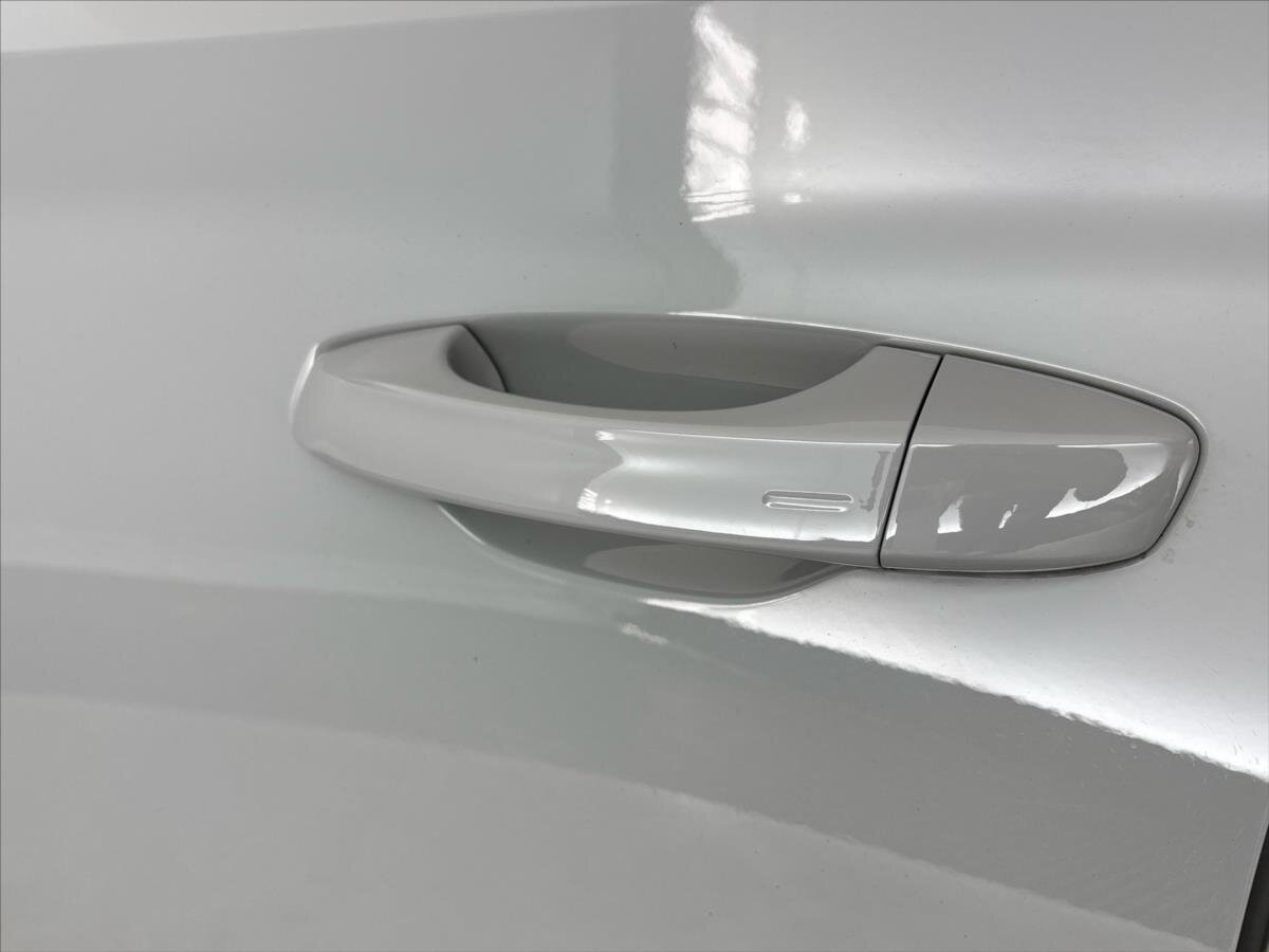 Škoda Scala Hatchback 1,5 l 110 kw