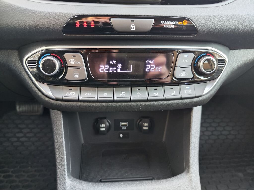 Hyundai i30 Kombi 998,0 88 kw