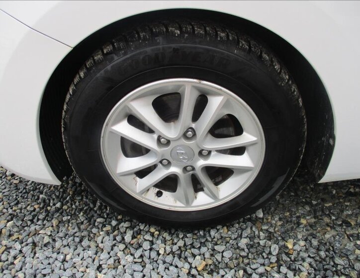 Hyundai i30 Hatchback 1,6 l 88 kw