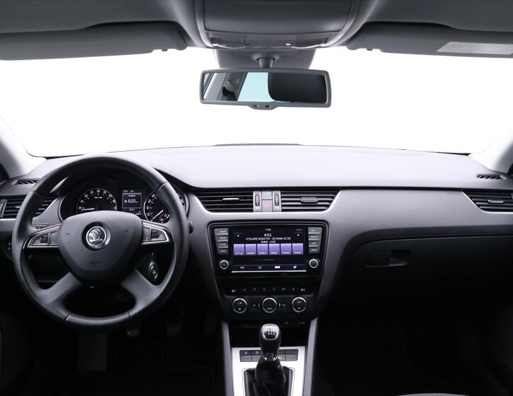 Škoda Octavia 25