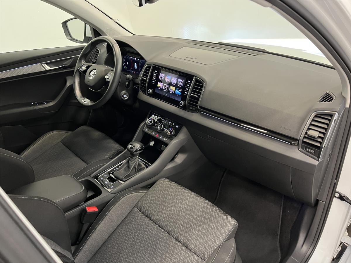 Škoda Karoq SUV / Terénní 2,0 l 85 kw