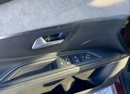 Peugeot 5008 SUV 2,0 l 130 kw