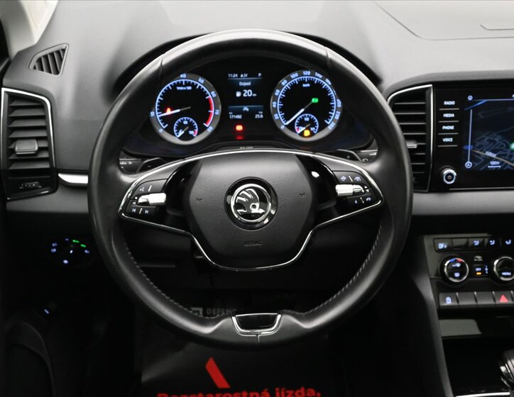 Škoda Karoq SUV 1,5 l 110 kw