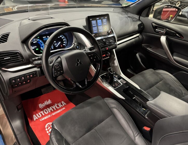 Mitsubishi Eclipse Cross SUV 2,4 l 138 kw