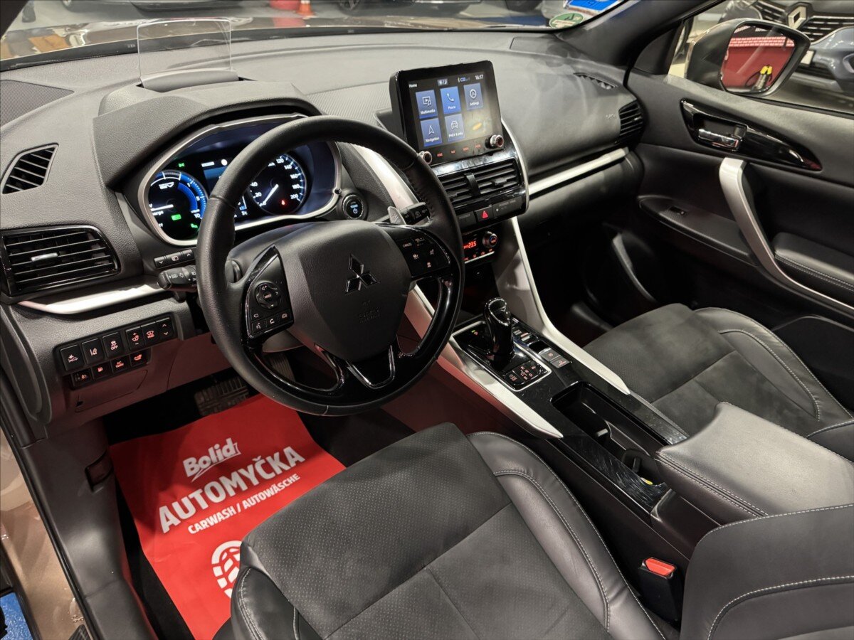 Mitsubishi Eclipse Cross SUV 2,4 l 138 kw