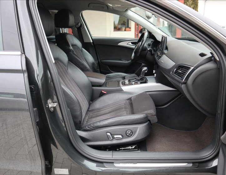 Audi A6 Allroad Kombi 3,0 l 200 kw