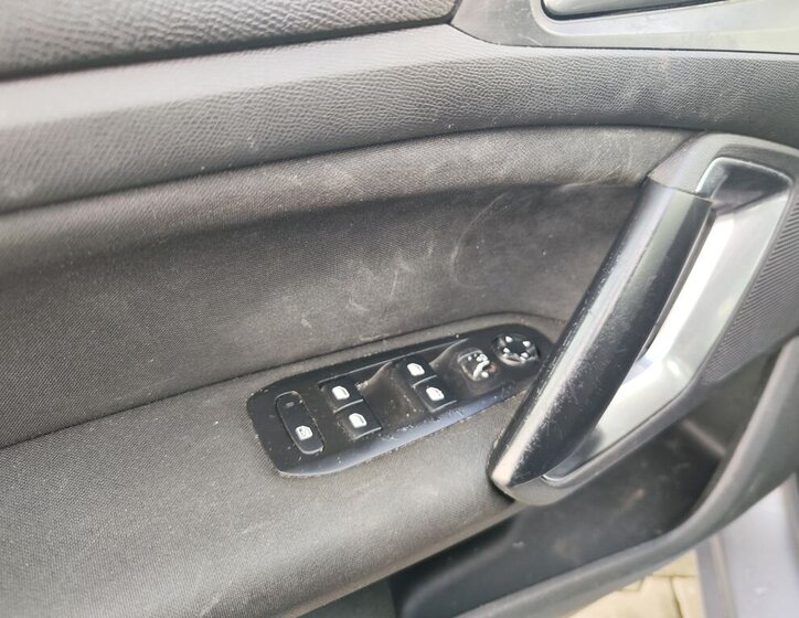 Peugeot 308 Kombi 1,6 l 88 kw