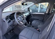 Volkswagen Touran MPV 1,5 l 110 kw