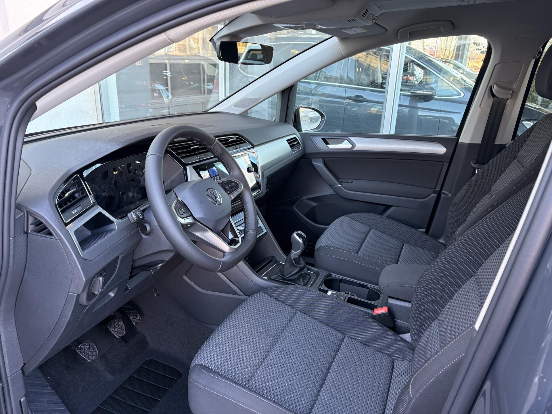 Volkswagen Touran MPV 1,5 l 110 kw