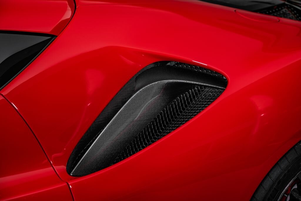 Ferrari SF90 Kupé 4,0 l 574 kw
