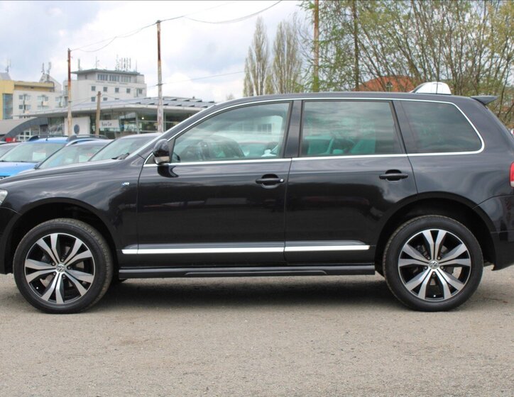 Volkswagen Touareg SUV / Terénní 3,0 l 165 kw