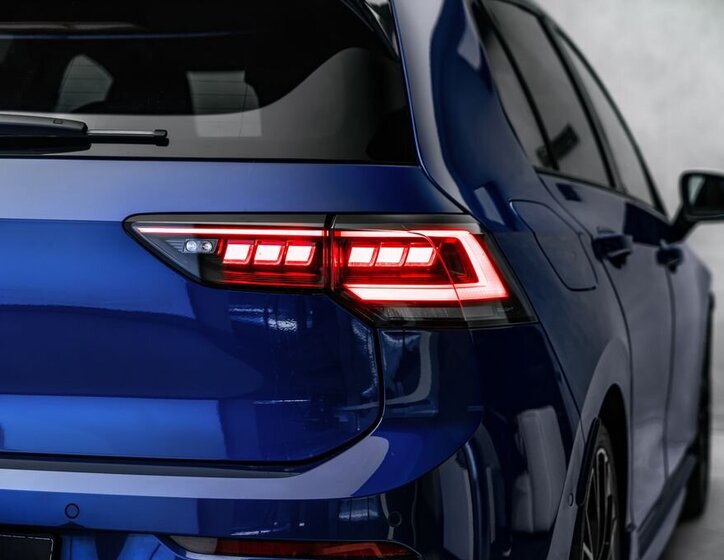 Volkswagen Golf Hatchback 2,0 l 245 kw