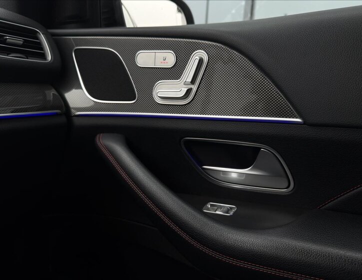 Mercedes-Benz GLE SUV / Terénní 3,0 l 320 kw