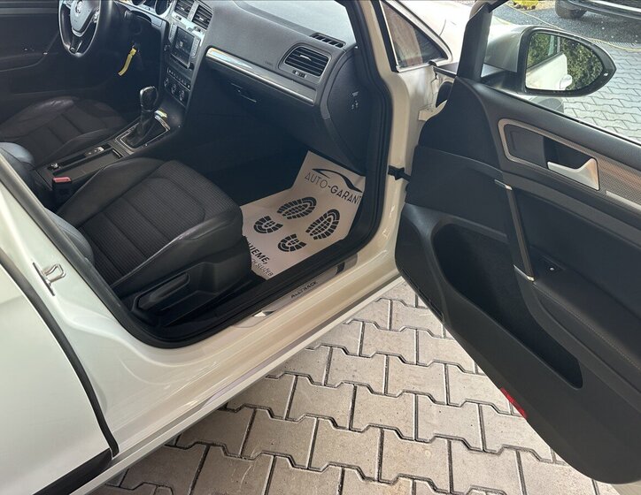 Volkswagen Golf Kombi 2,0 l 135 kw