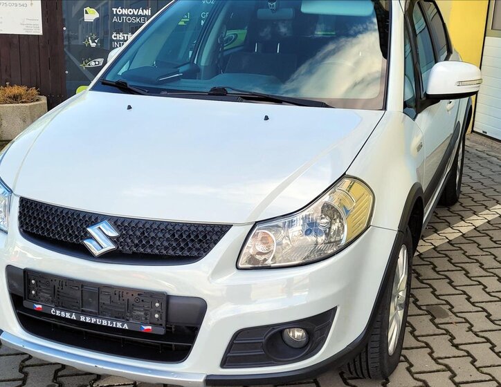 Suzuki SX4 3
