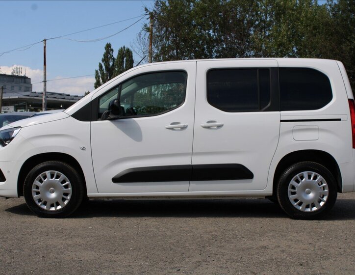 Opel Combo 8