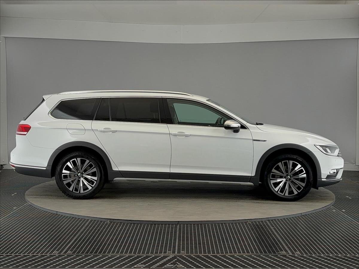 Volkswagen Passat Kombi 2,0 l 140 kw