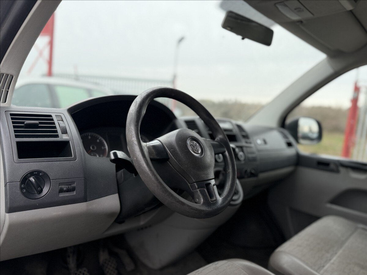 Volkswagen Transporter MPV 2,0 l 75 kw
