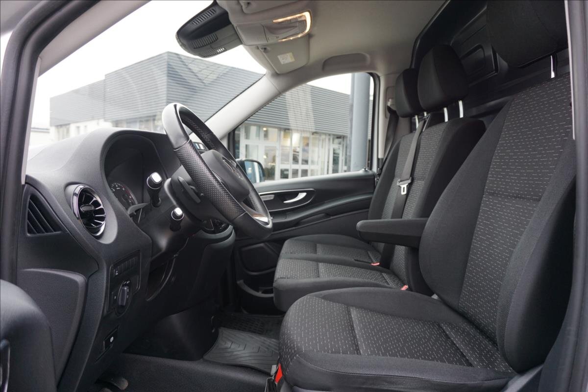 Mercedes-Benz Vito Skříň 2,0 l 140 kw