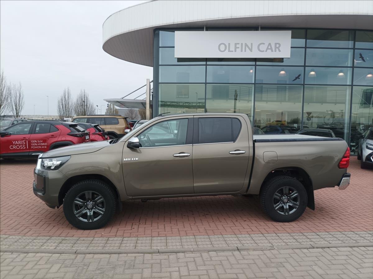 Toyota Hilux Pick-up 2,4 l 110 kw