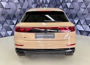 Audi Q8 SUV / Terénní 3,0 l 210 kw