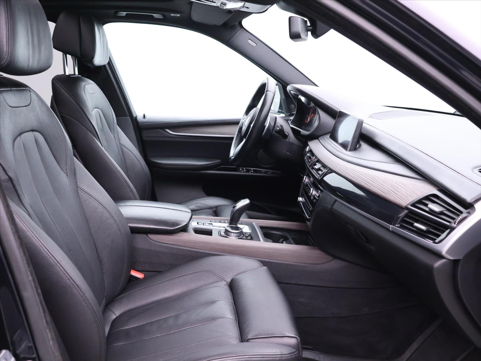 BMW X5 SUV 3,0 l 230 kw