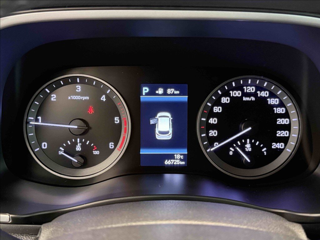 Hyundai Tucson SUV 1,6 l 100 kw